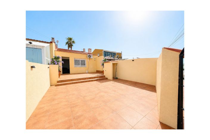 Image No.15-2 Bed Bungalow for sale