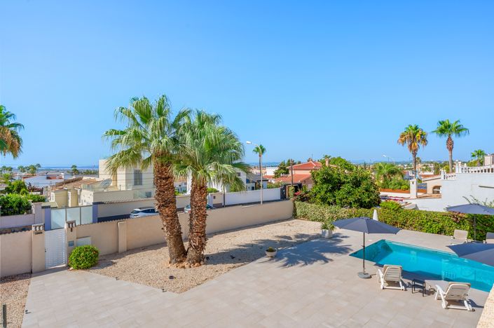 Image No.33-3 Bed Villa for sale