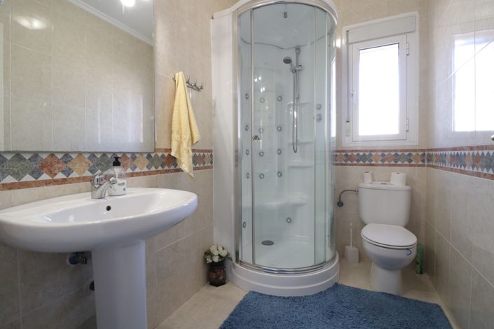 Image No.11-3 Bed Villa for sale