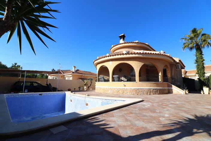 Image No.27-3 Bed Villa for sale
