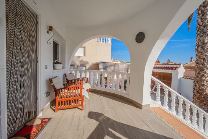 Image No.27-2 Bed Villa for sale