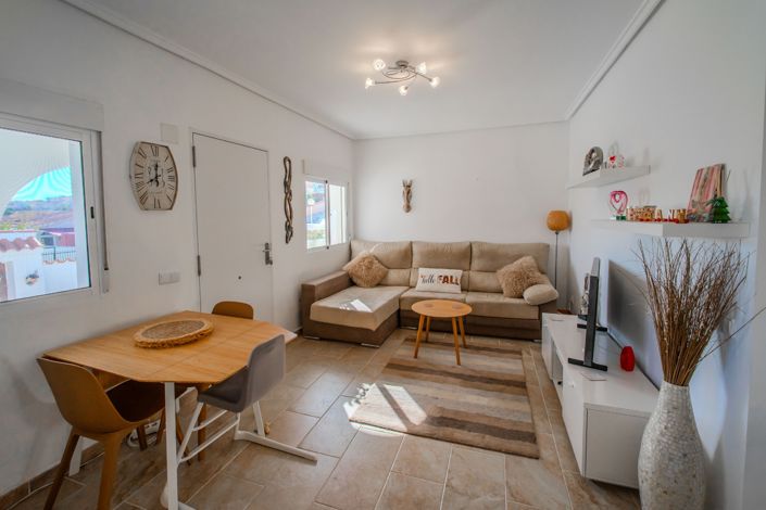 Image No.6-2 Bed Villa for sale