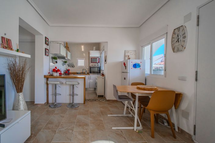 Image No.9-2 Bed Villa for sale