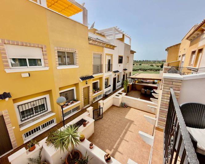 Image No.17-3 Bed Apartment for sale