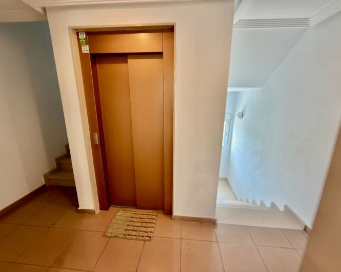 Image No.18-3 Bed Apartment for sale