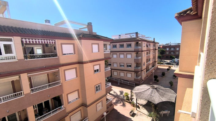 Image No.24-2 Bed Apartment for sale