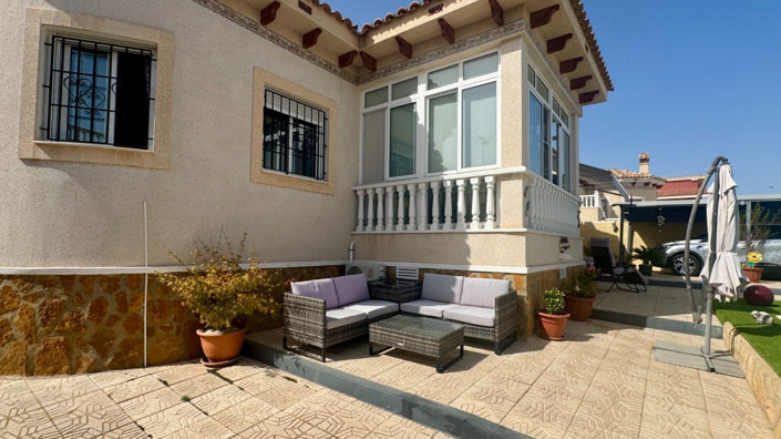 Image No.36-2 Bed Villa for sale
