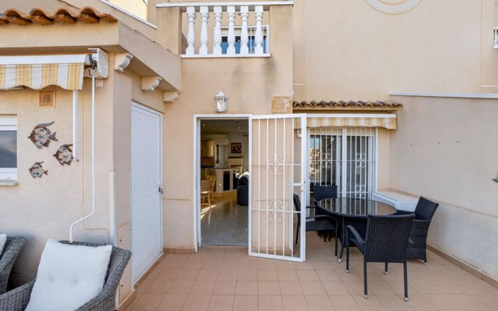 Image No.20-2 Bed Duplex for sale