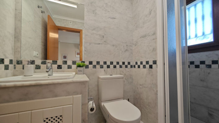 Image No.22-2 Bed Apartment for sale