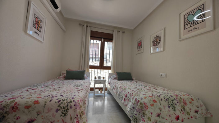 Image No.24-2 Bed Apartment for sale