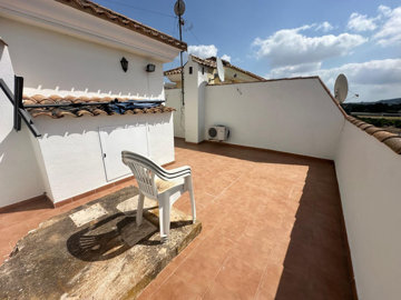 1396608