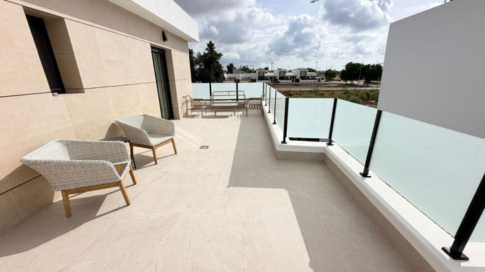 Image No.26-3 Bed Villa for sale