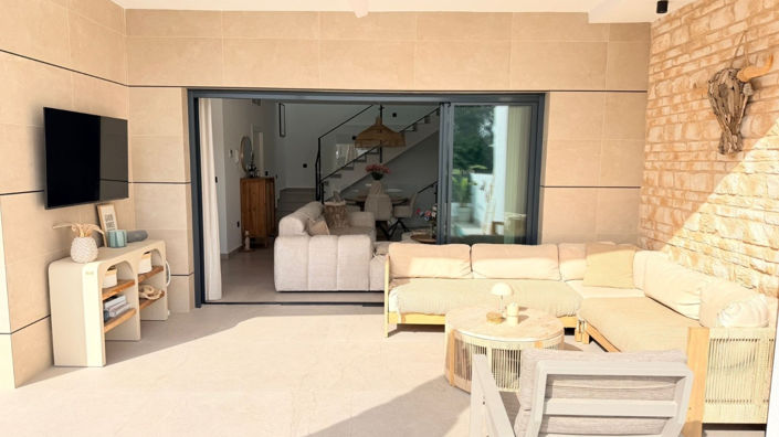 Image No.31-3 Bed Villa for sale