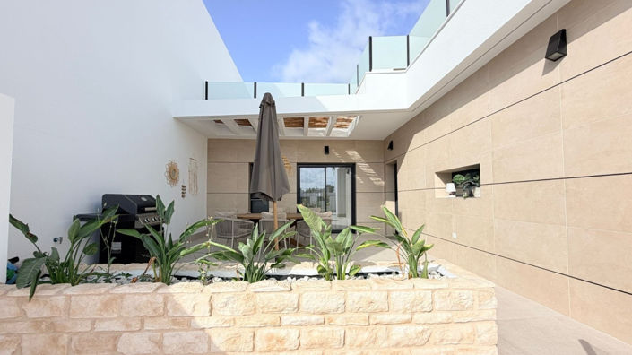 Image No.35-3 Bed Villa for sale