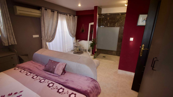 Image No.28-3 Bed Villa for sale