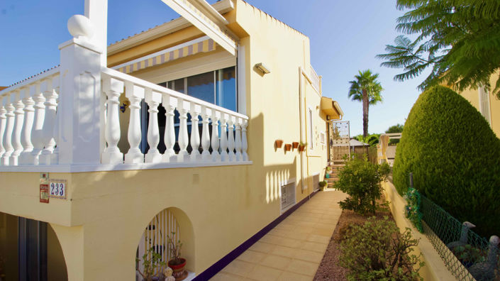 Image No.54-3 Bed Villa for sale