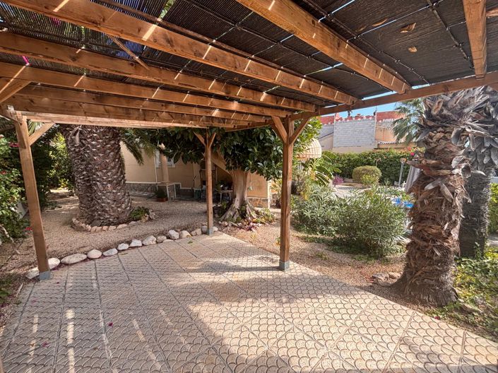 Image No.27-3 Bed Villa for sale