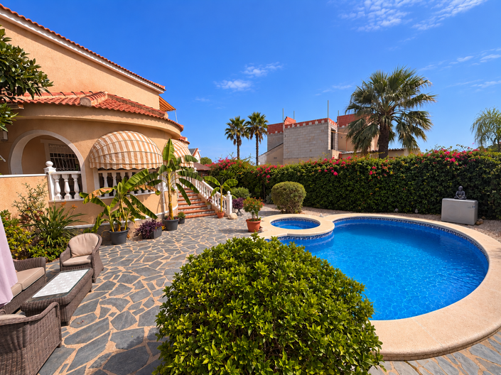 Image No.32-3 Bed Villa for sale