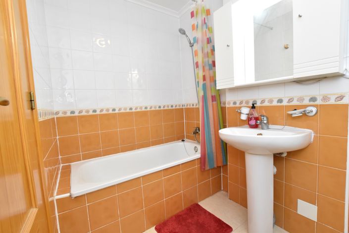 Image No.11-2 Bed Villa for sale