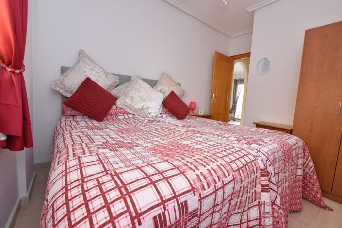 Image No.15-2 Bed Villa for sale
