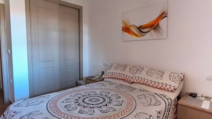 Image No.14-2 Bed Apartment for sale