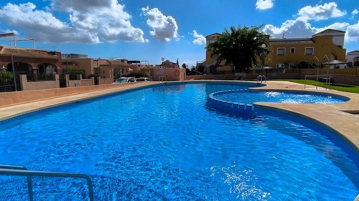 Image No.3-2 Bed Apartment for sale