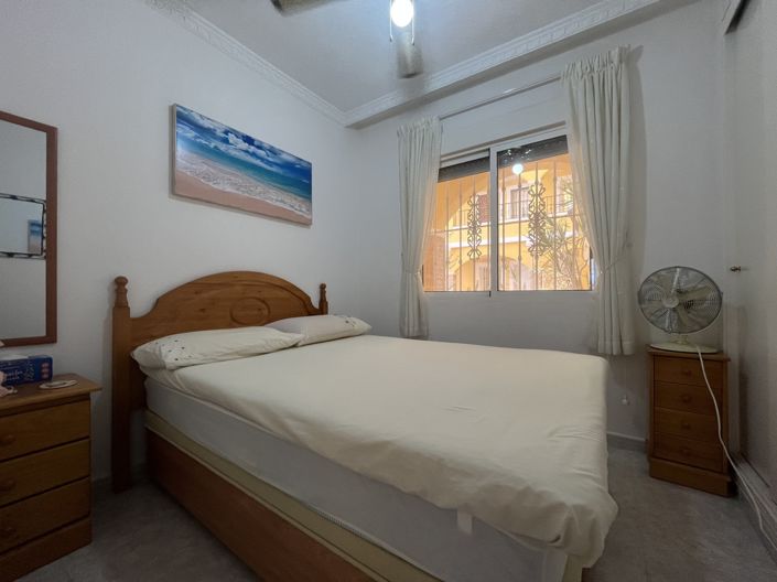 Image No.17-2 Bed Apartment for sale