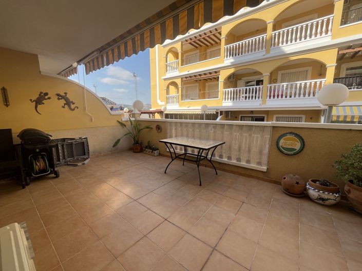 Image No.20-2 Bed Apartment for sale