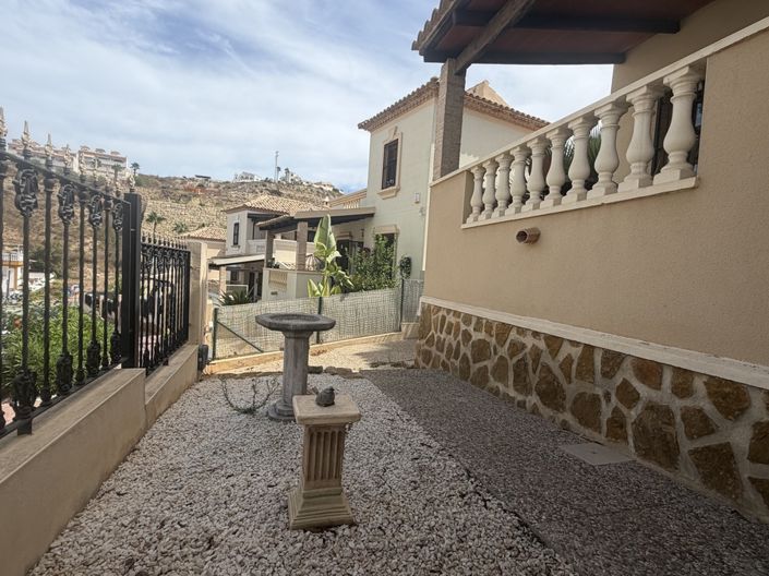 Image No.29-3 Bed Villa for sale
