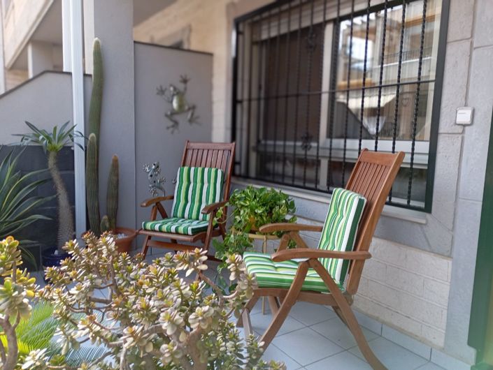 Image No.3-3 Bed Townhouse for sale