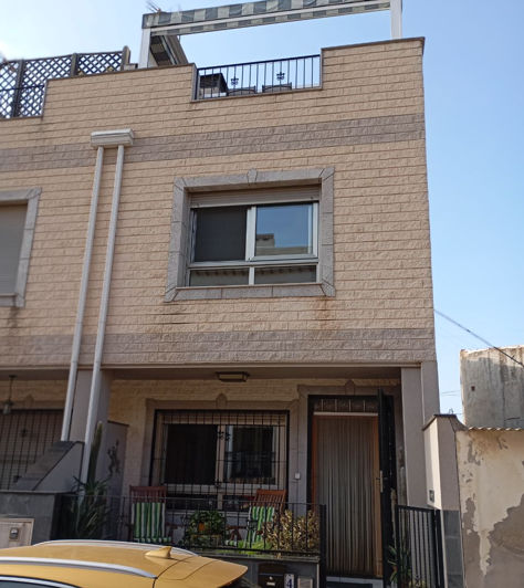 Image No.32-3 Bed Townhouse for sale