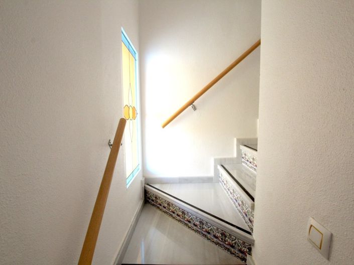 Image No.14-2 Bed Townhouse for sale