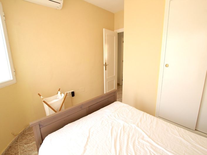 Image No.17-2 Bed Townhouse for sale