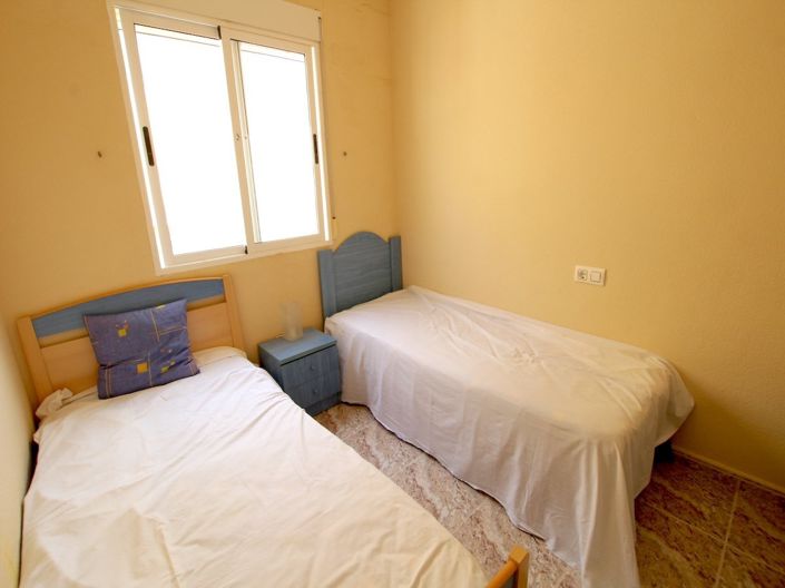 Image No.24-2 Bed Townhouse for sale