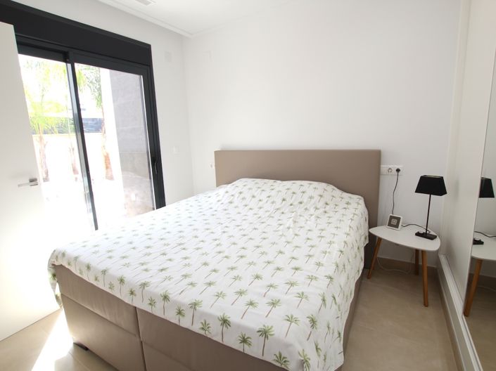 Image No.11-3 Bed Villa for sale