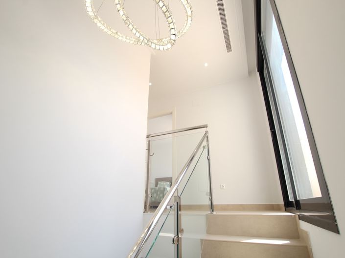 Image No.27-3 Bed Villa for sale