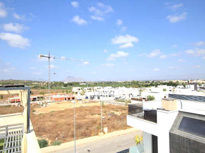 Image No.36-3 Bed Villa for sale