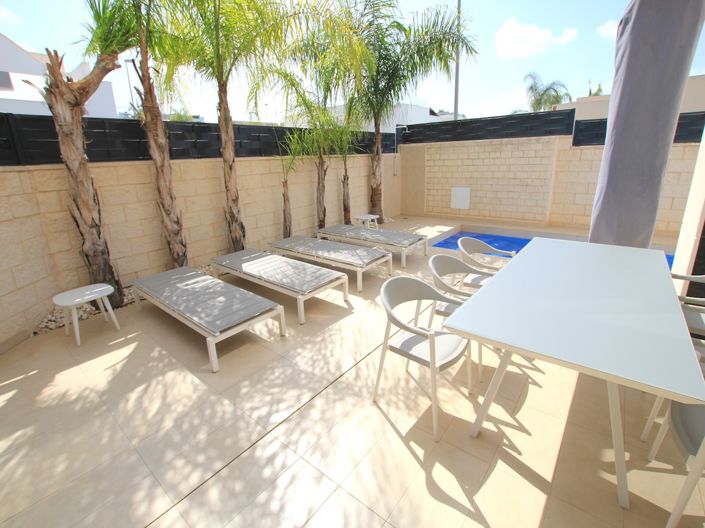 Image No.37-3 Bed Villa for sale