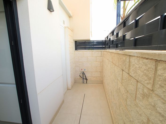 Image No.42-3 Bed Villa for sale