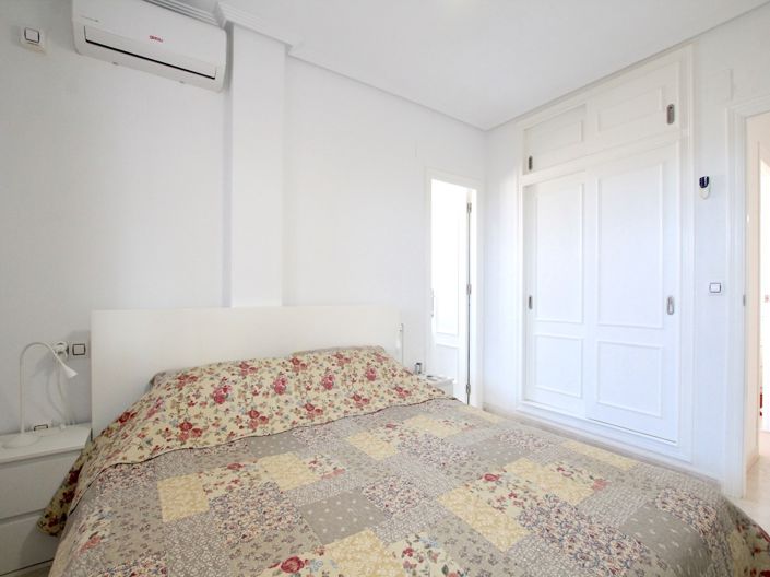 Image No.11-5 Bed Villa for sale