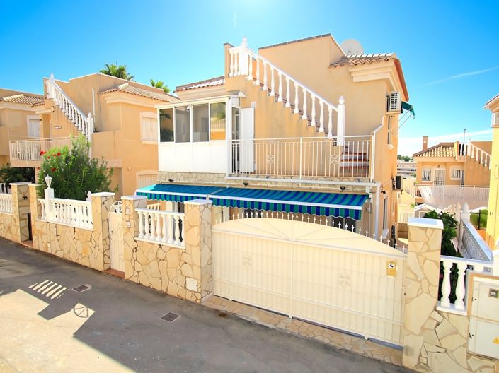 Image No.3-5 Bed Villa for sale