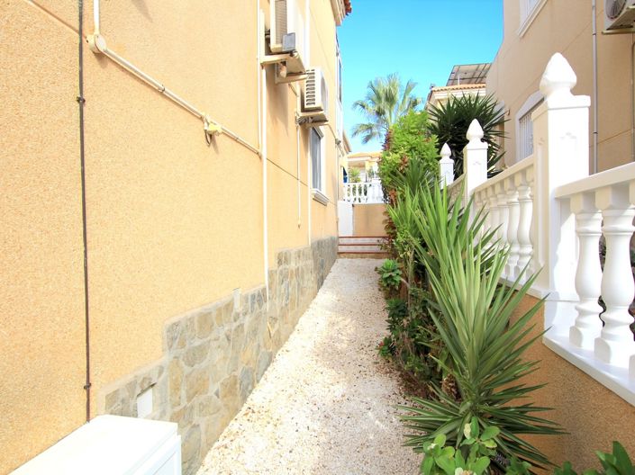 Image No.41-5 Bed Villa for sale