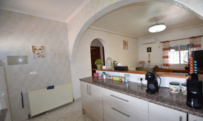 Image No.10-3 Bed Villa for sale