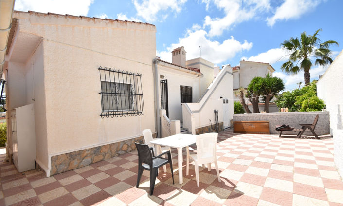 Image No.27-3 Bed Villa for sale