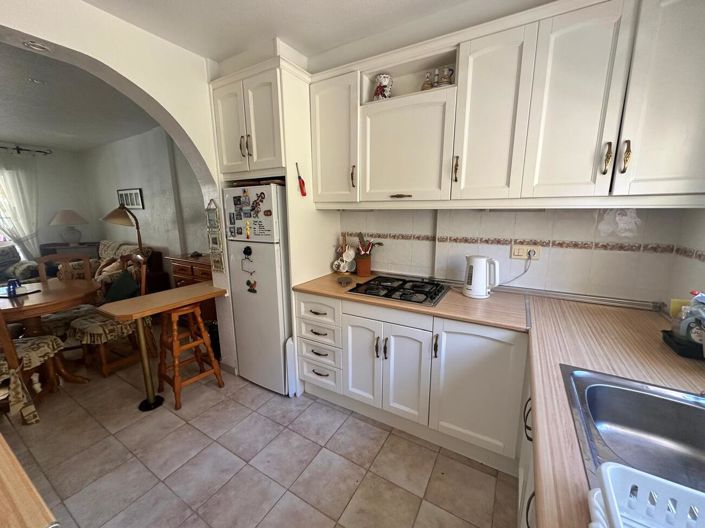 Image No.11-2 Bed Townhouse for sale
