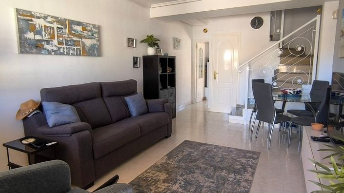 Image No.6-2 Bed Townhouse for sale