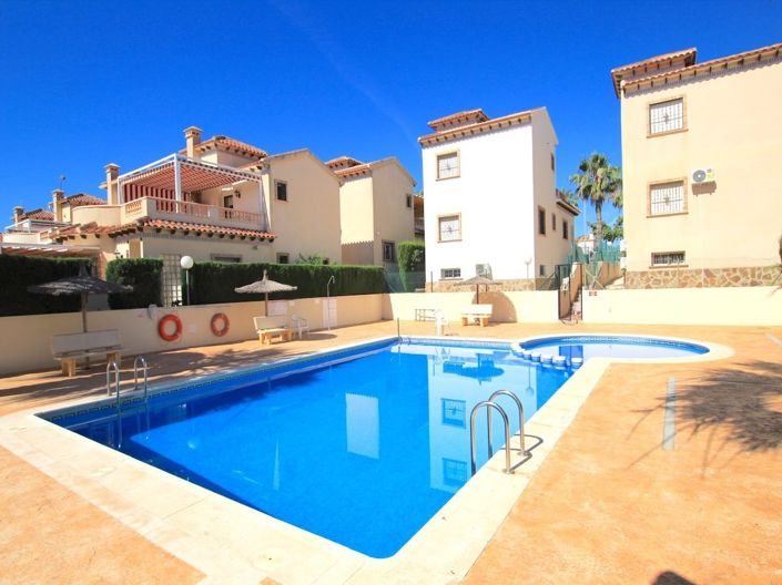 Image No.32-2 Bed Villa for sale