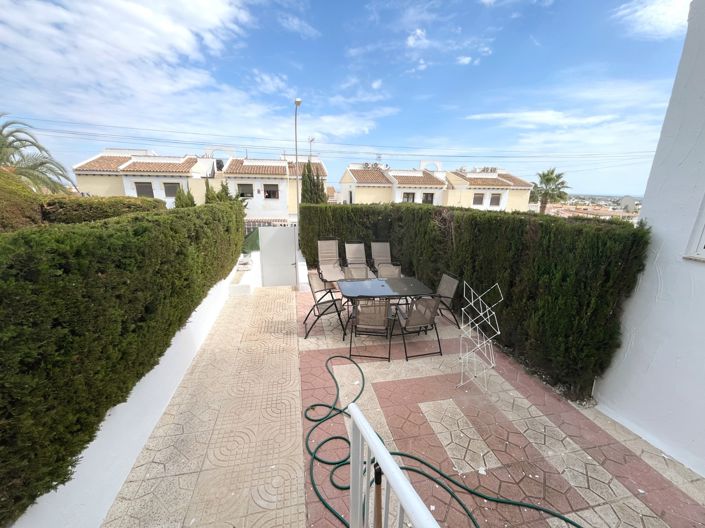 Image No.4-2 Bed Townhouse for sale