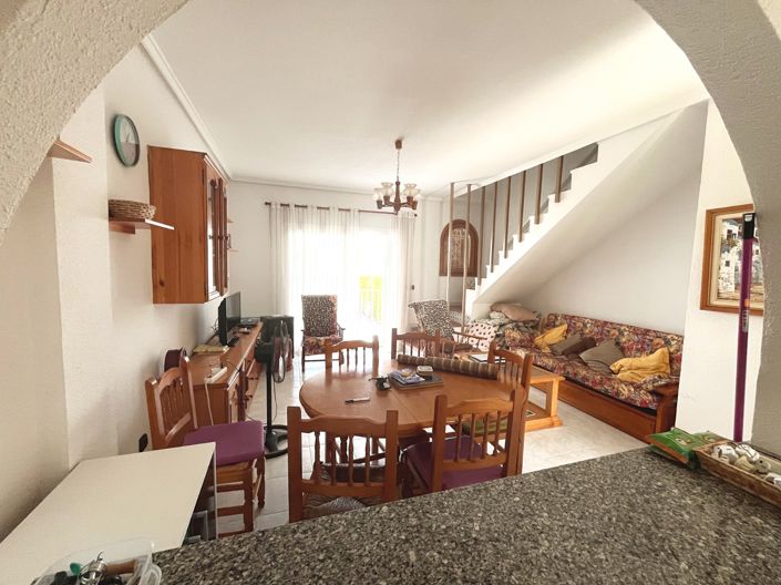 Image No.6-2 Bed Townhouse for sale