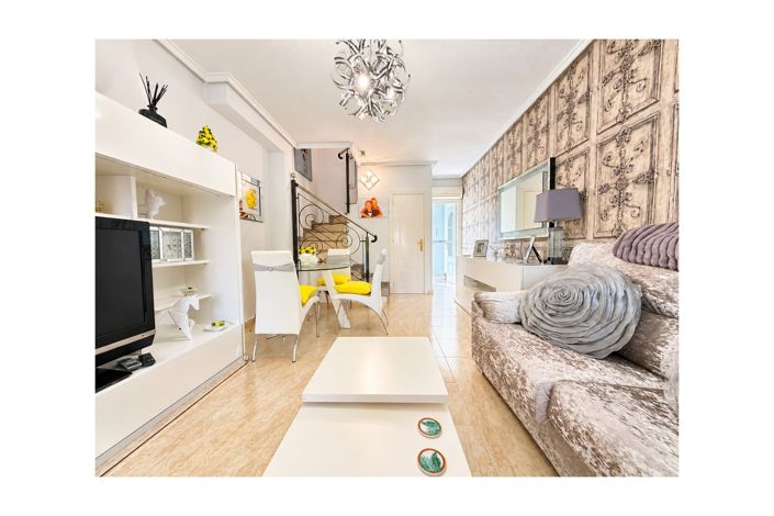 Image No.5-2 Bed Townhouse for sale